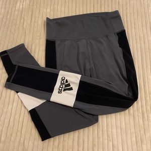 Adidas Black and Grey Ankle Length Leggings